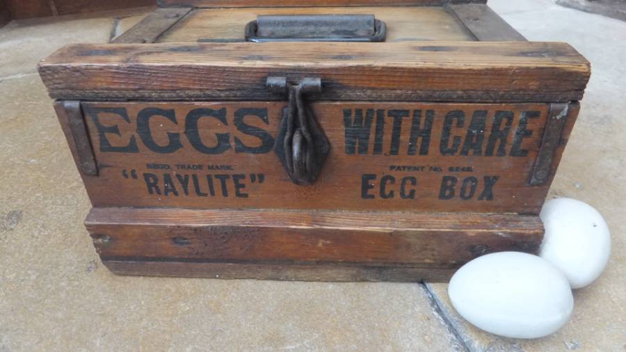 Vintage Egg Box